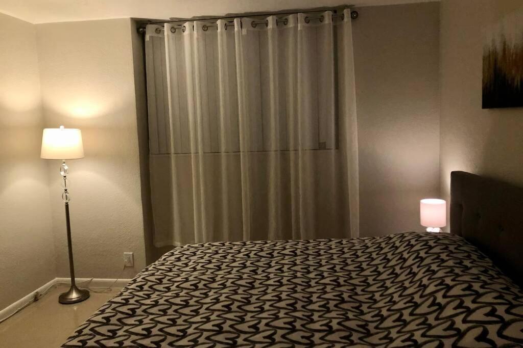 Spacious 1Br On The Beach, The Tides, Hollywood,Fl Dış mekan fotoğraf