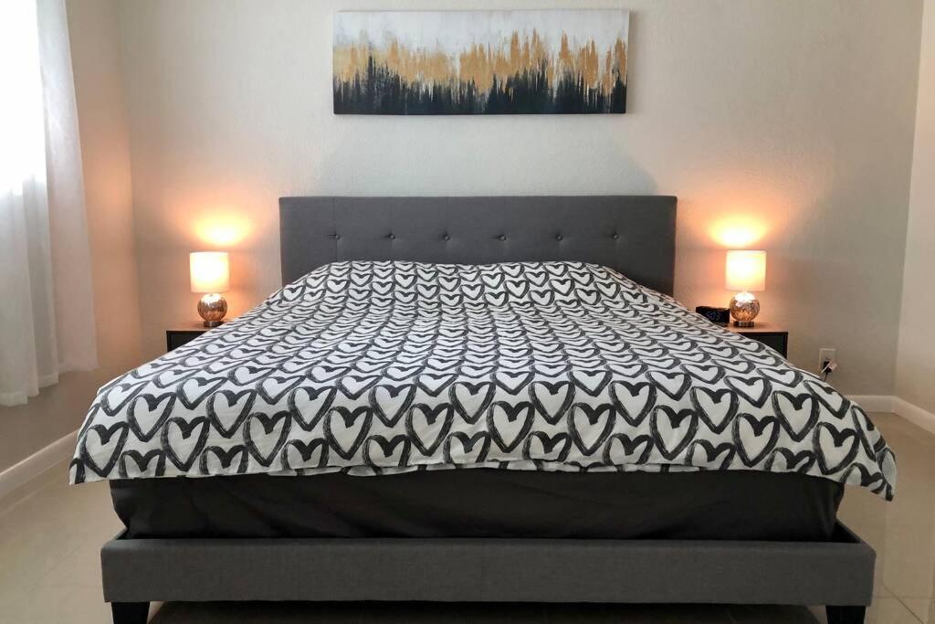 Spacious 1Br On The Beach, The Tides, Hollywood,Fl Dış mekan fotoğraf